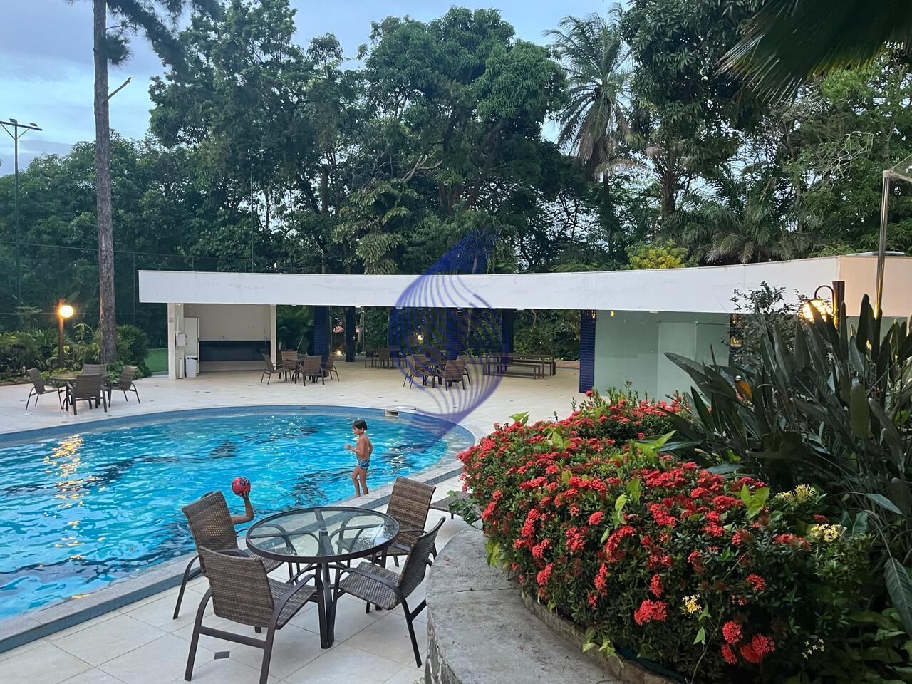 Apartamento à venda com 4 quartos, 256m² - Foto 42