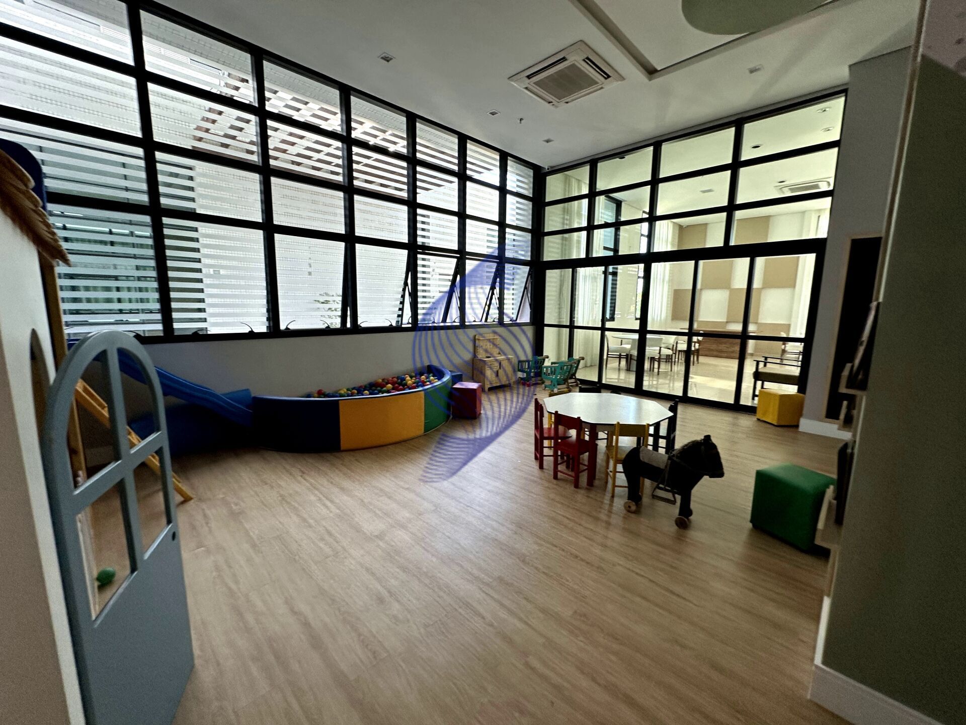Apartamento à venda com 3 quartos, 113m² - Foto 40