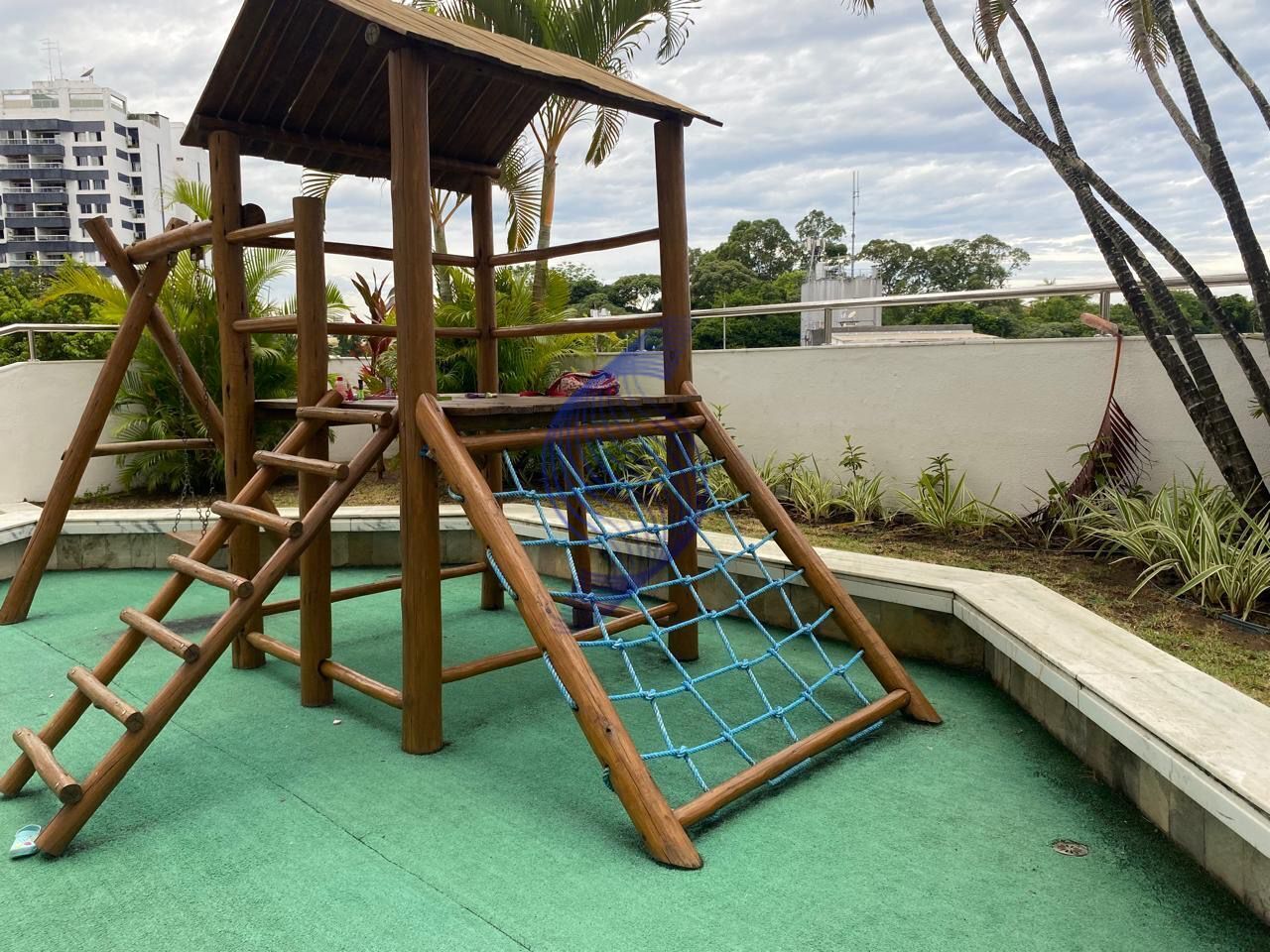 Apartamento à venda com 4 quartos, 146m² - Foto 25