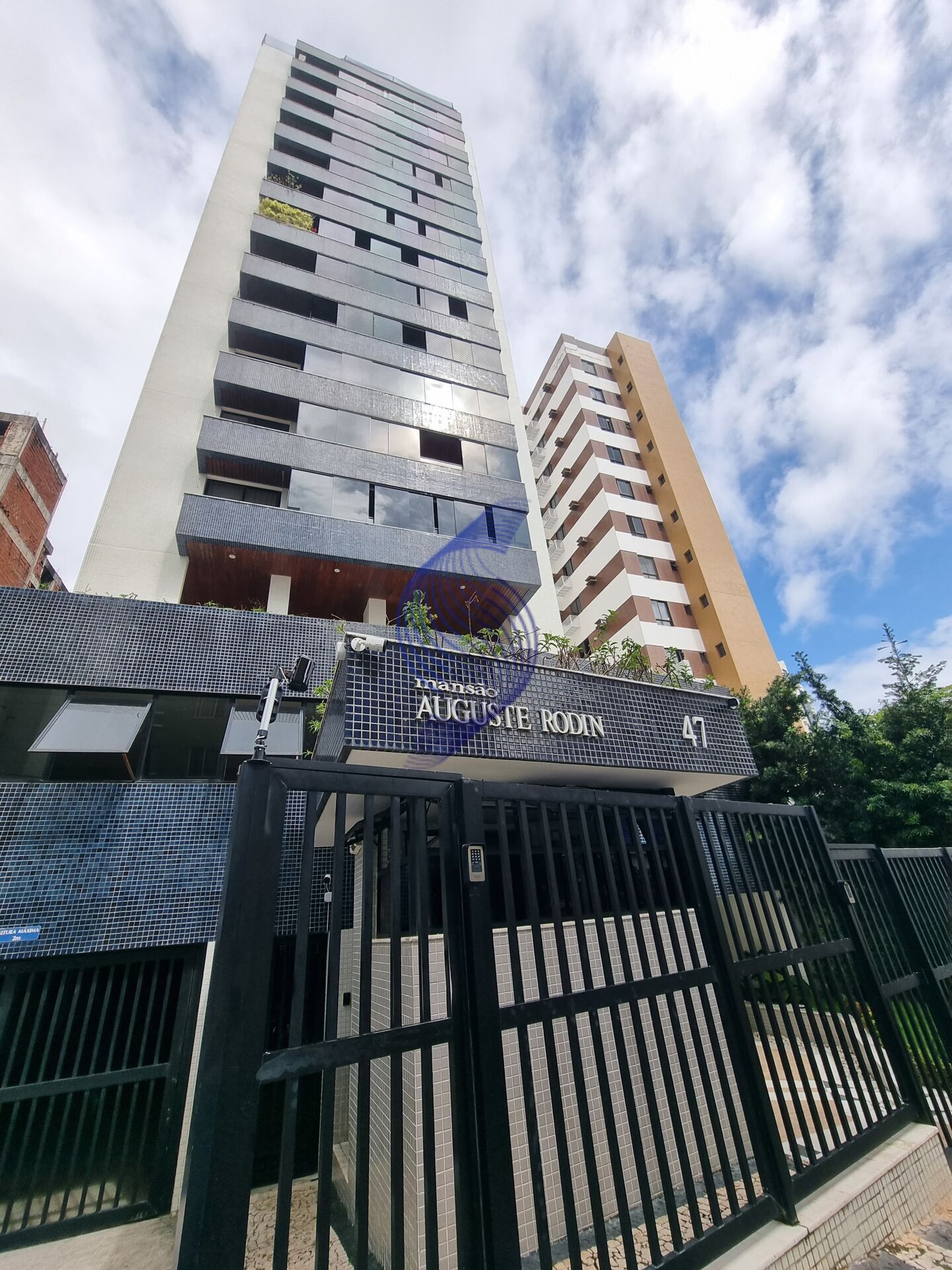 Apartamento à venda com 3 quartos, 166m² - Foto 21