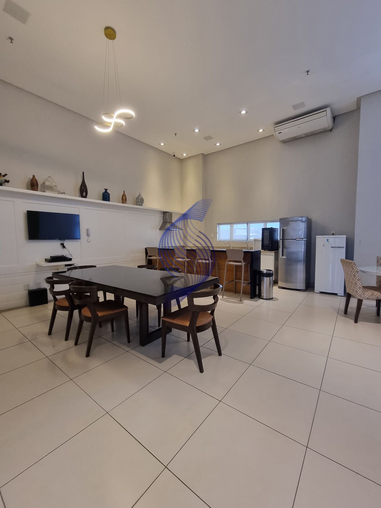 Apartamento à venda com 2 quartos, 79m² - Foto 25