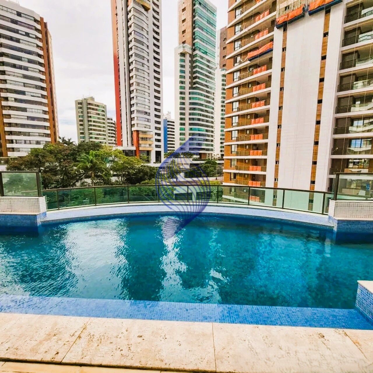 Apartamento à venda com 2 quartos, 80m² - Foto 30