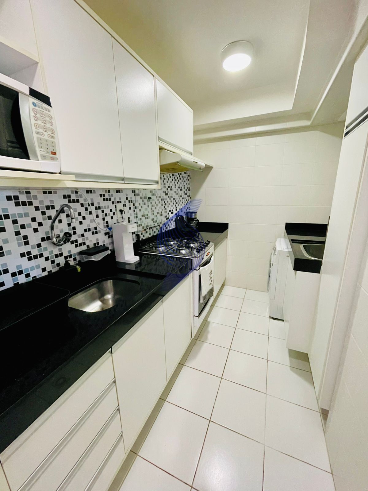 Apartamento à venda com 1 quarto, 64m² - Foto 7