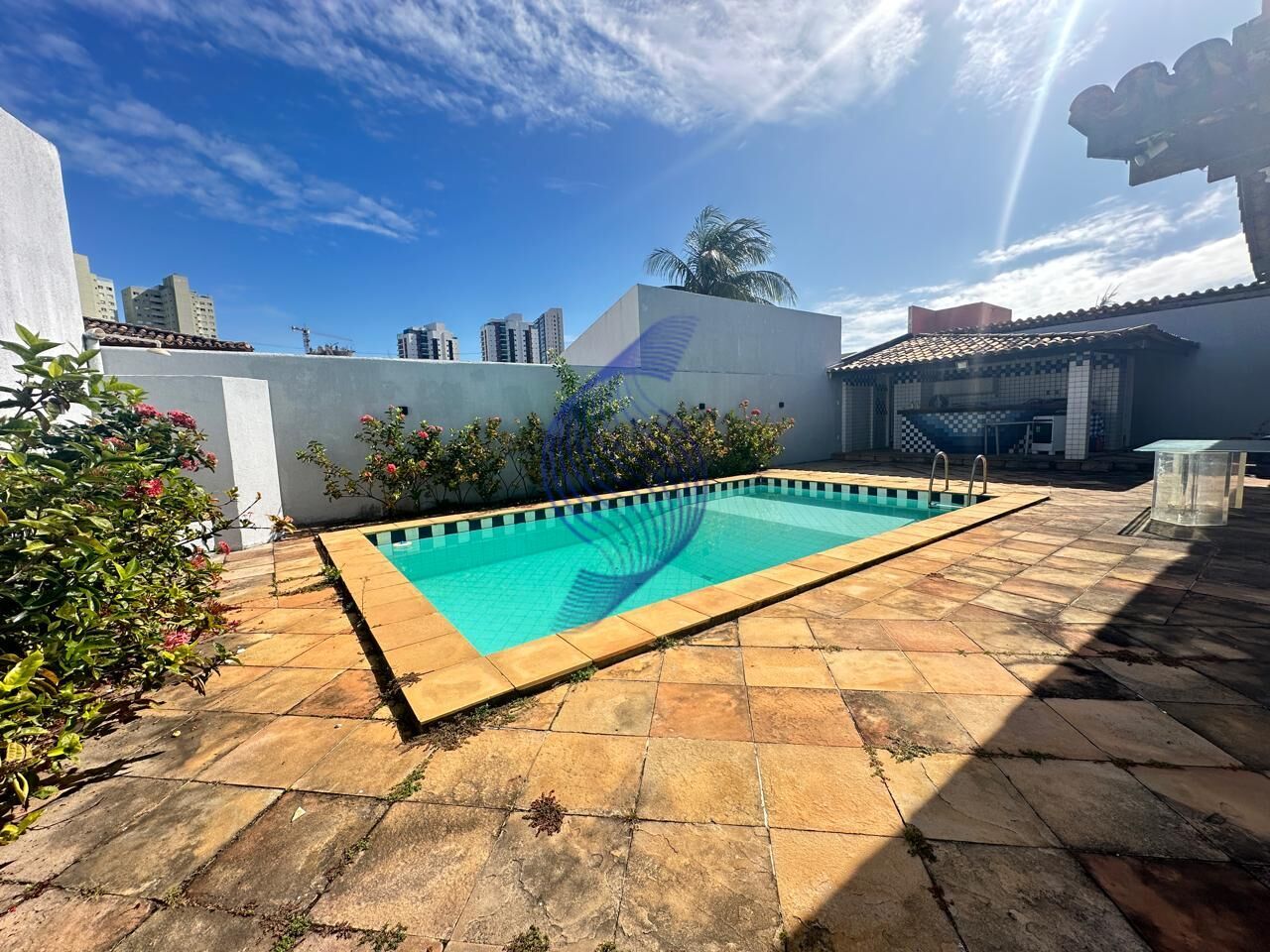 Casa, 3 quartos, 250 m² - Foto 2