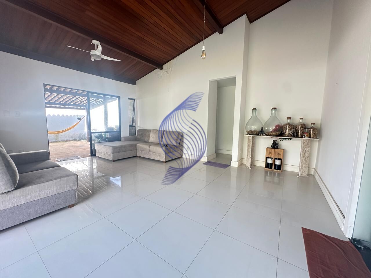 Casa, 3 quartos, 250 m² - Foto 9