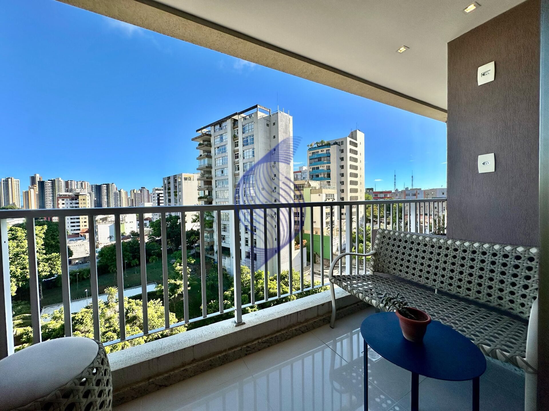 Apartamento à venda com 2 quartos, 60m² - Foto 3