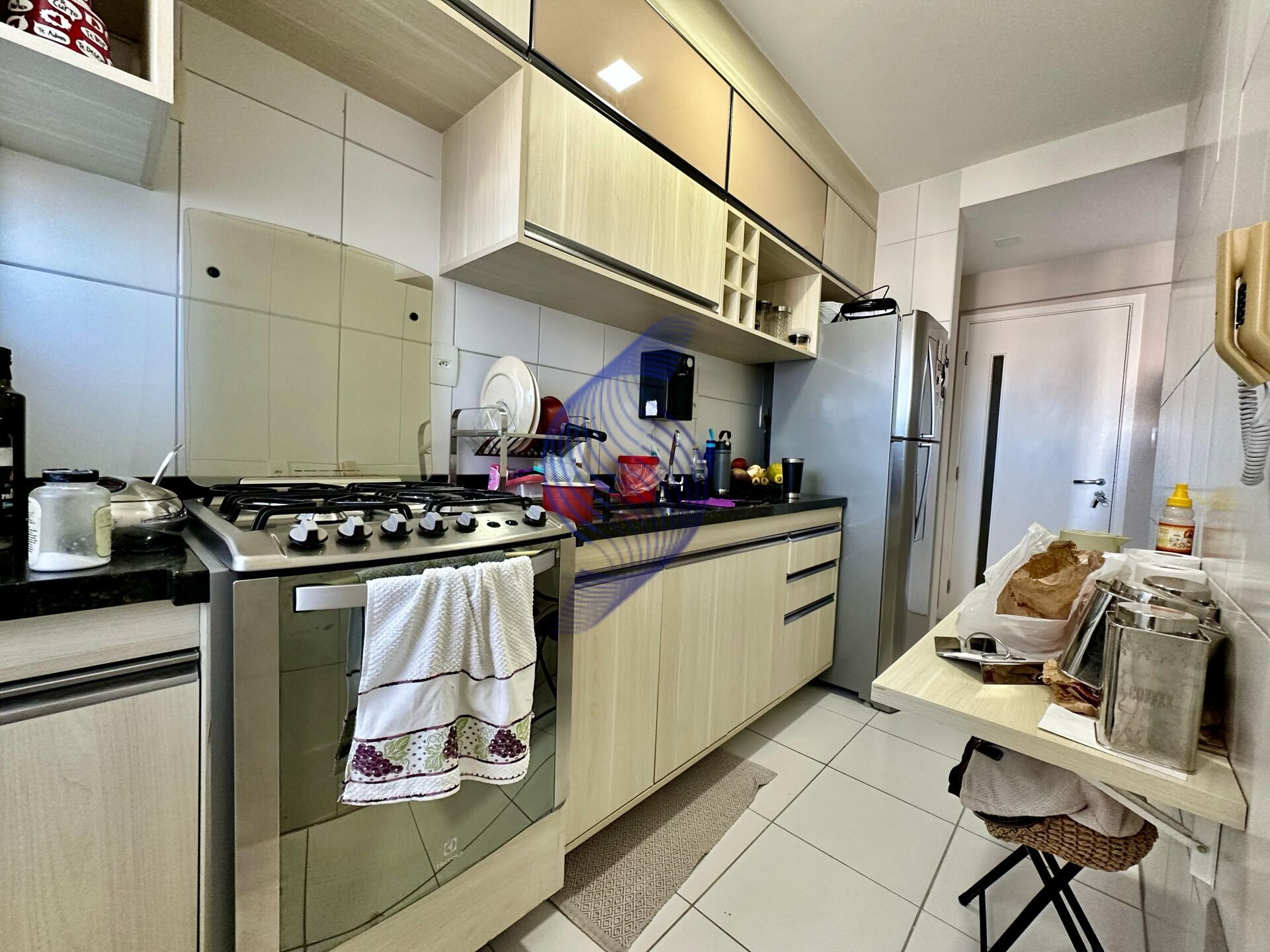 Apartamento à venda com 2 quartos, 60m² - Foto 7