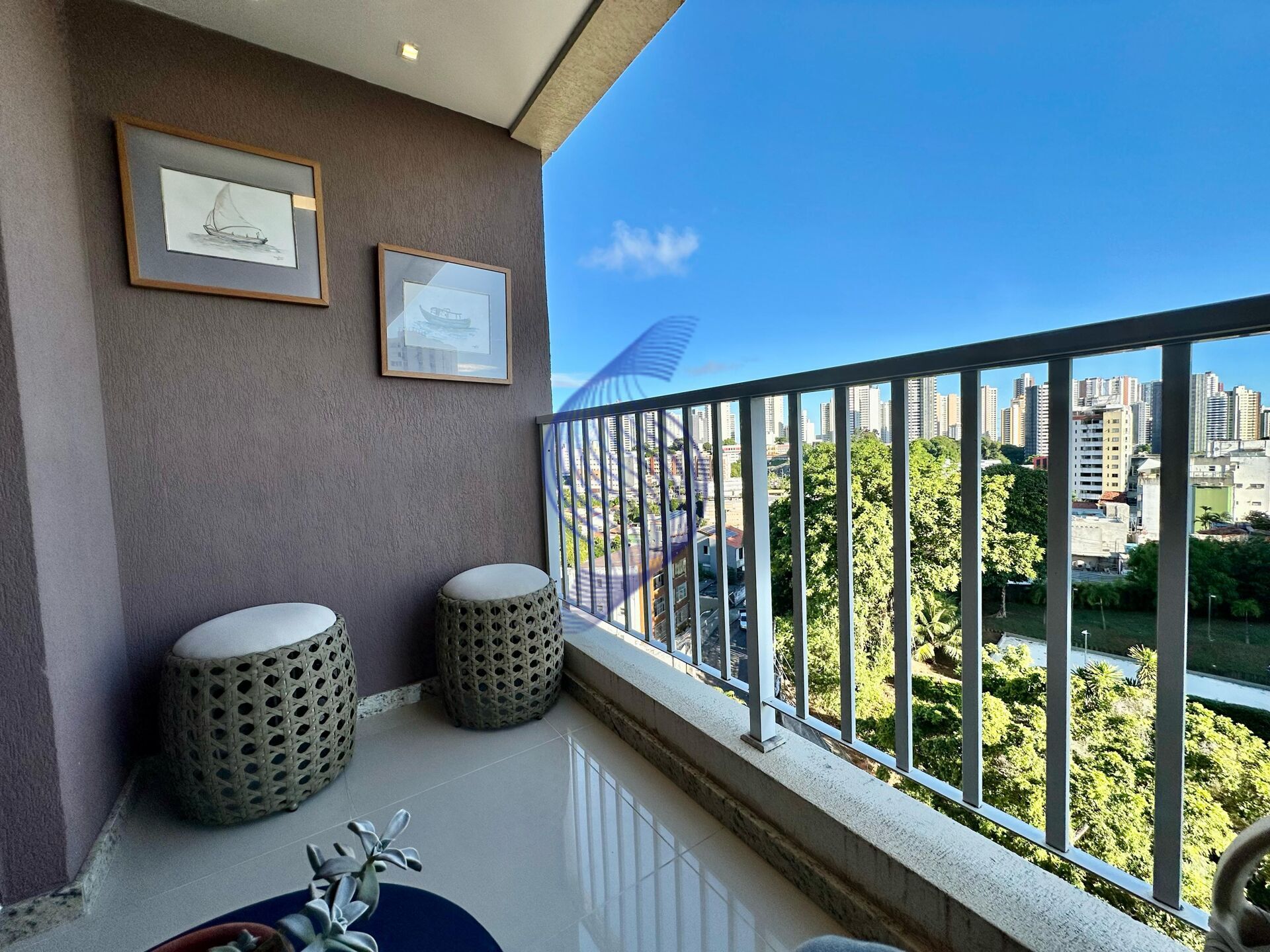 Apartamento à venda com 2 quartos, 60m² - Foto 2