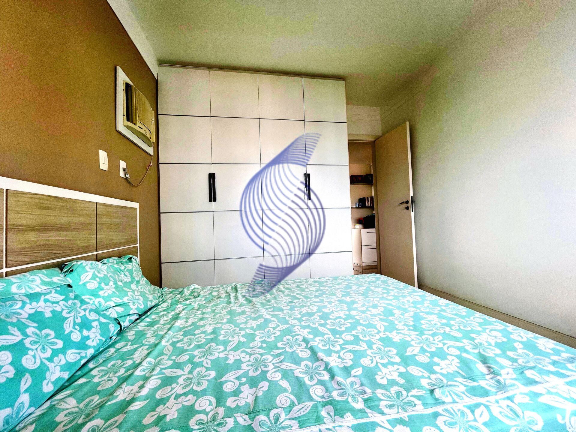 Apartamento à venda com 4 quartos, 140m² - Foto 14