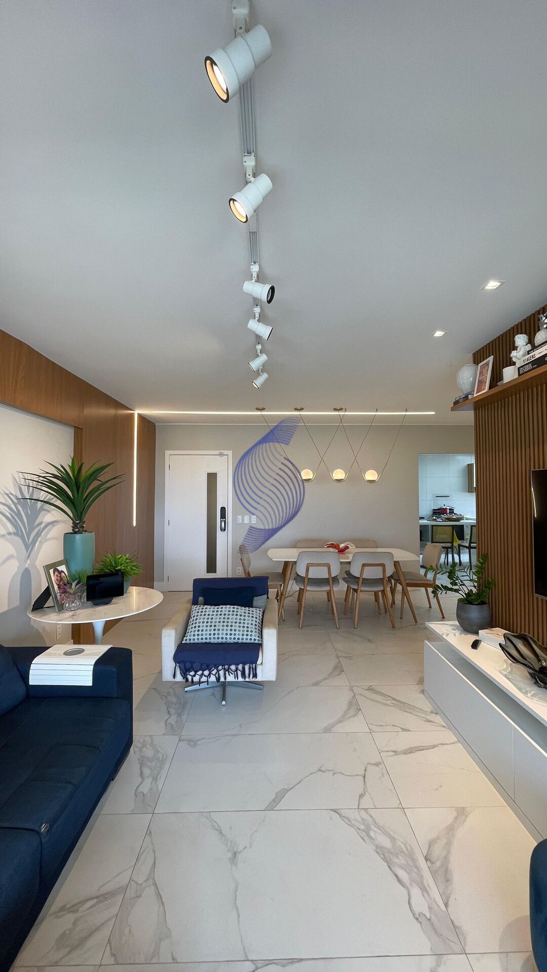 Apartamento à venda com 4 quartos, 140m² - Foto 12