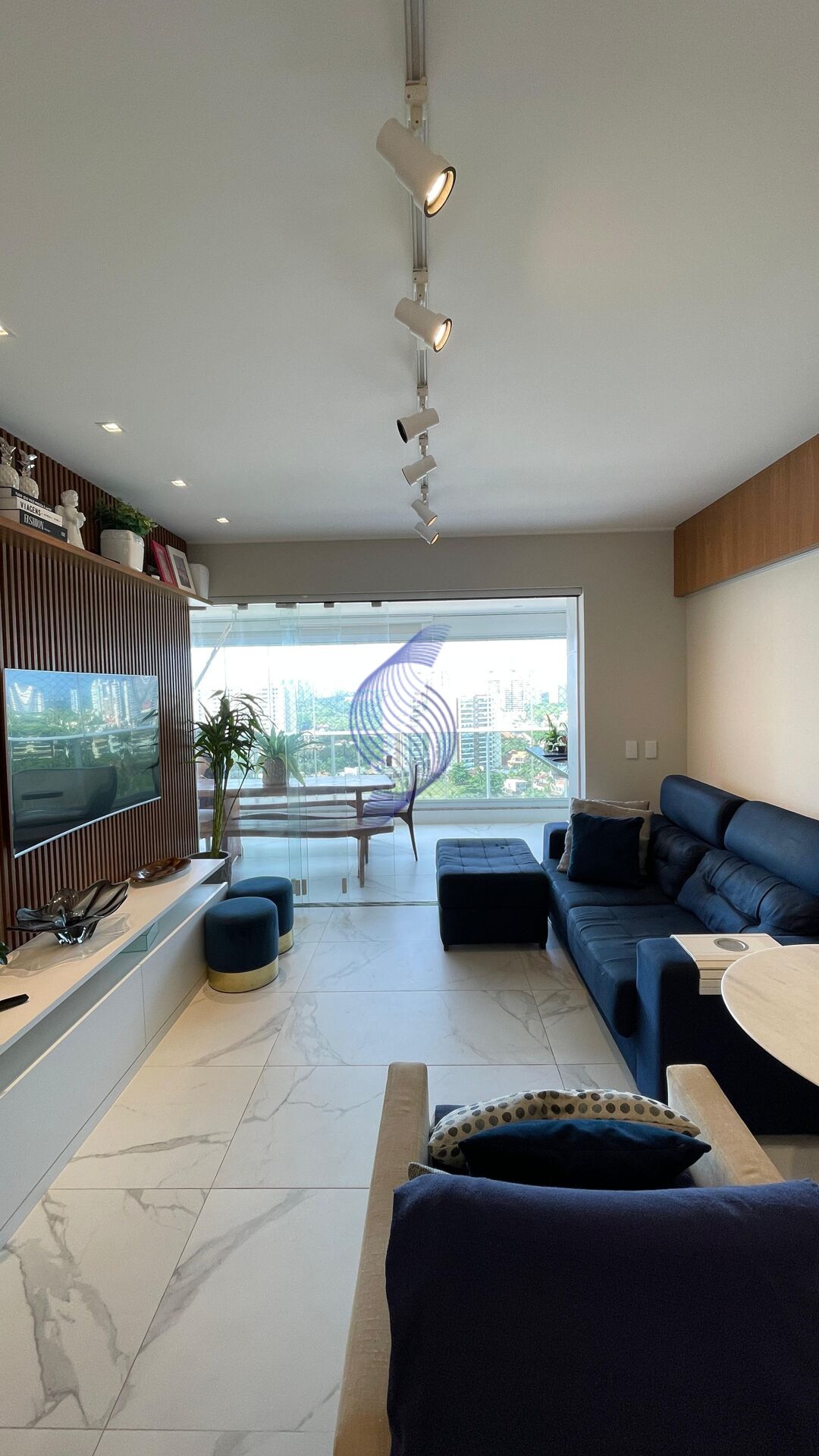 Apartamento à venda com 4 quartos, 140m² - Foto 6