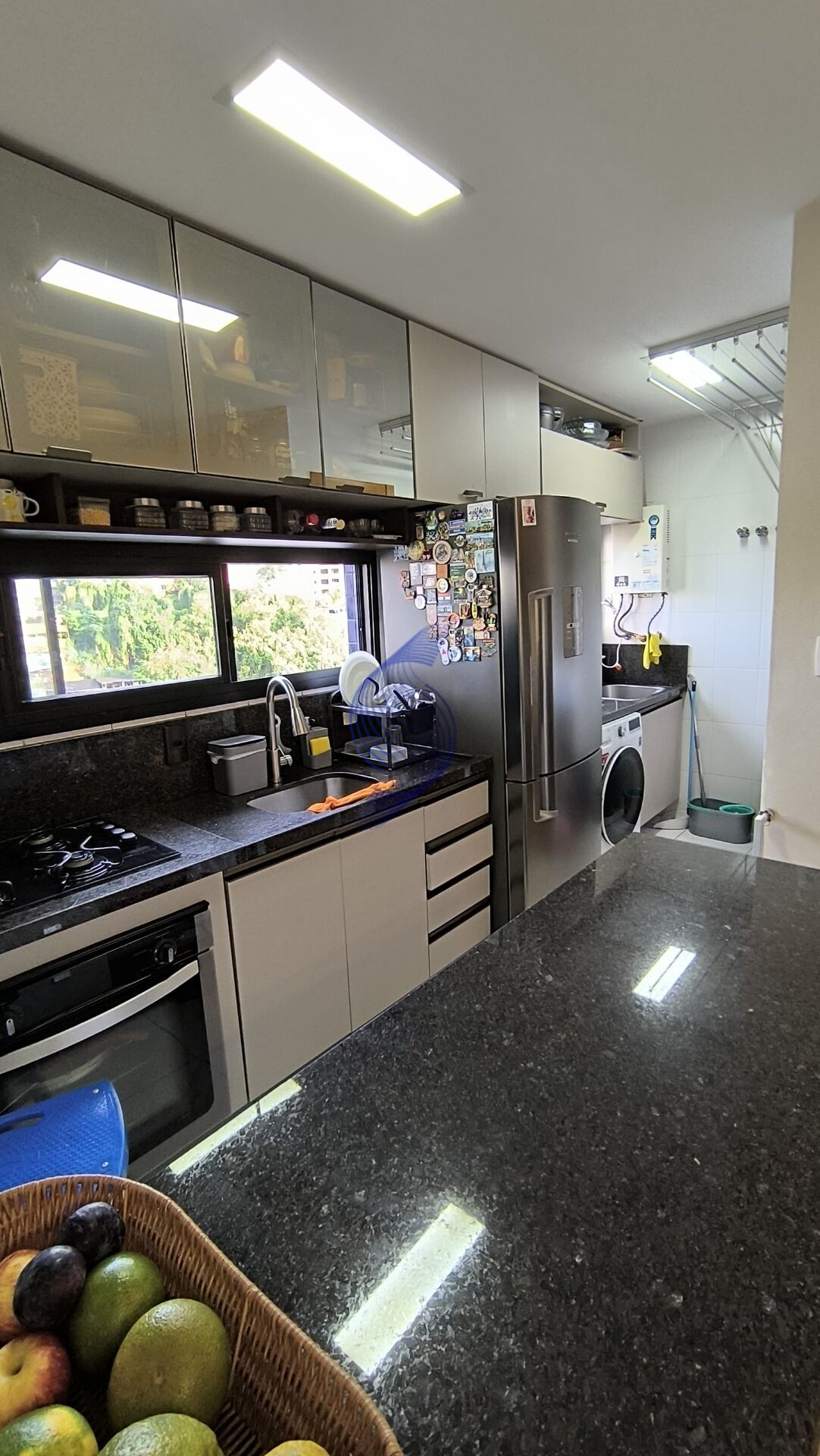 Apartamento à venda com 2 quartos, 76m² - Foto 9