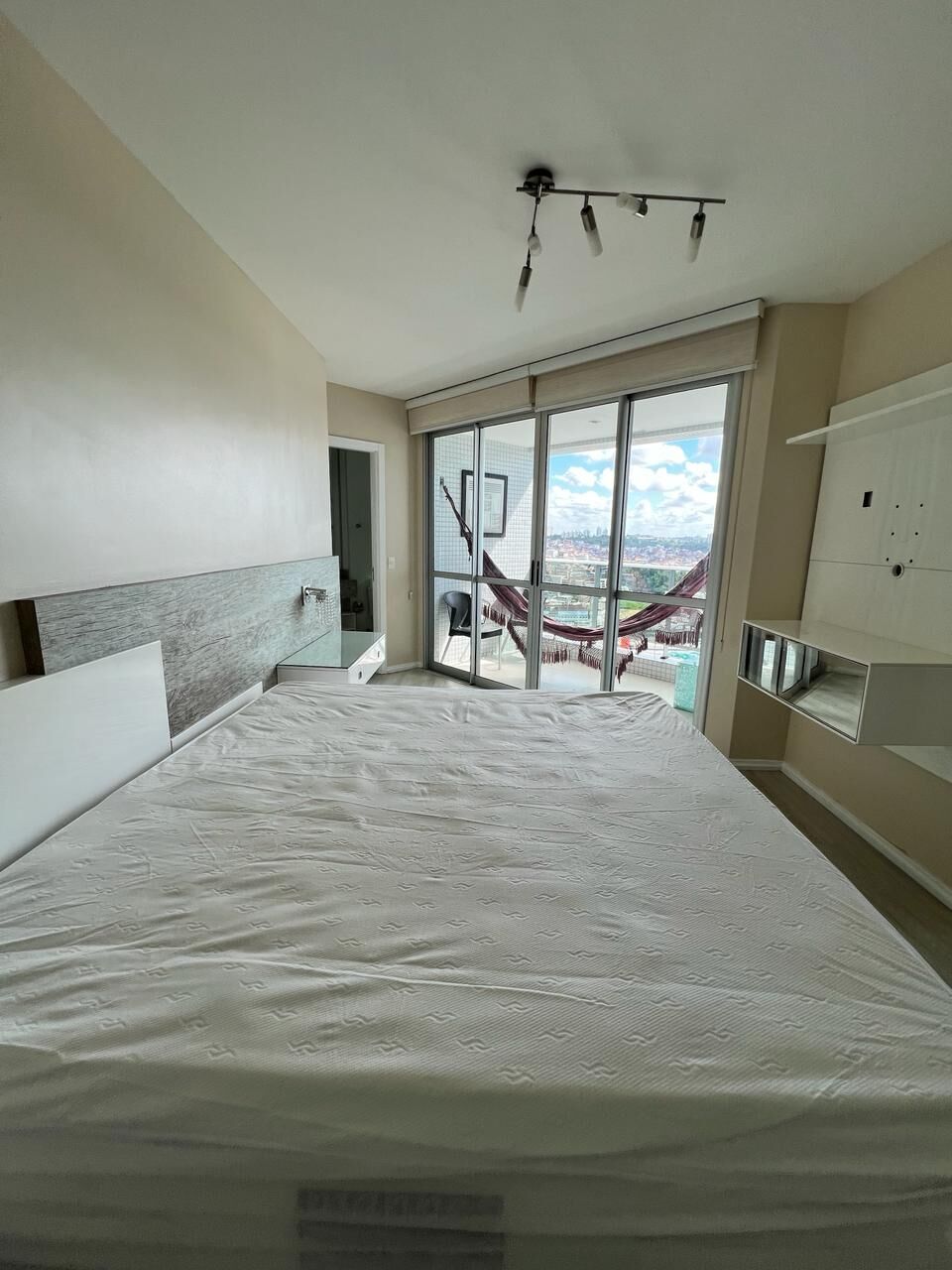 Apartamento à venda com 2 quartos, 68m² - Foto 14