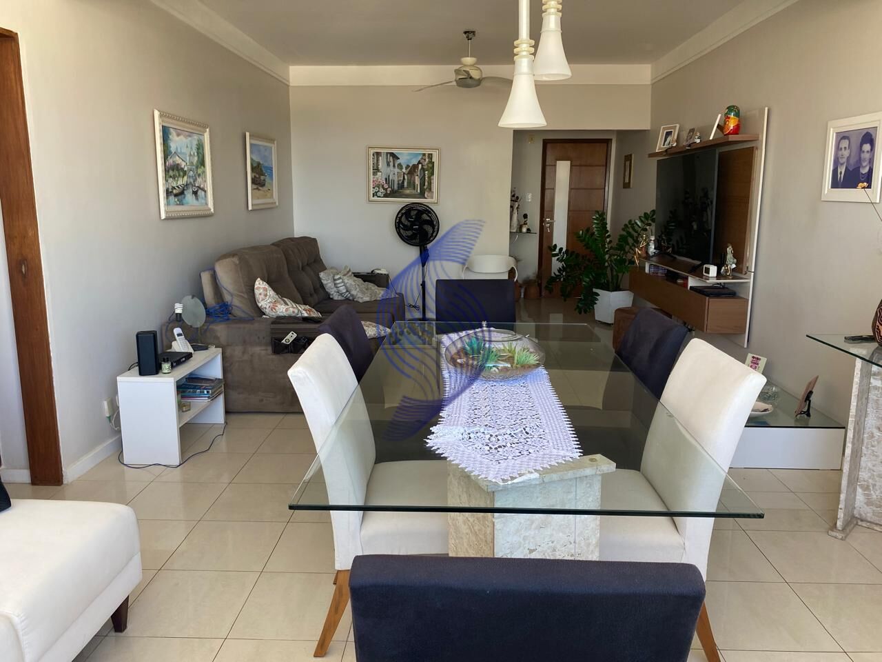 Apartamento à venda com 3 quartos, 128m² - Foto 2