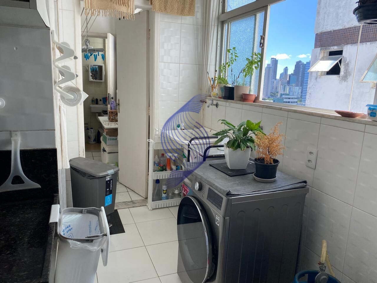 Apartamento à venda com 3 quartos, 128m² - Foto 8