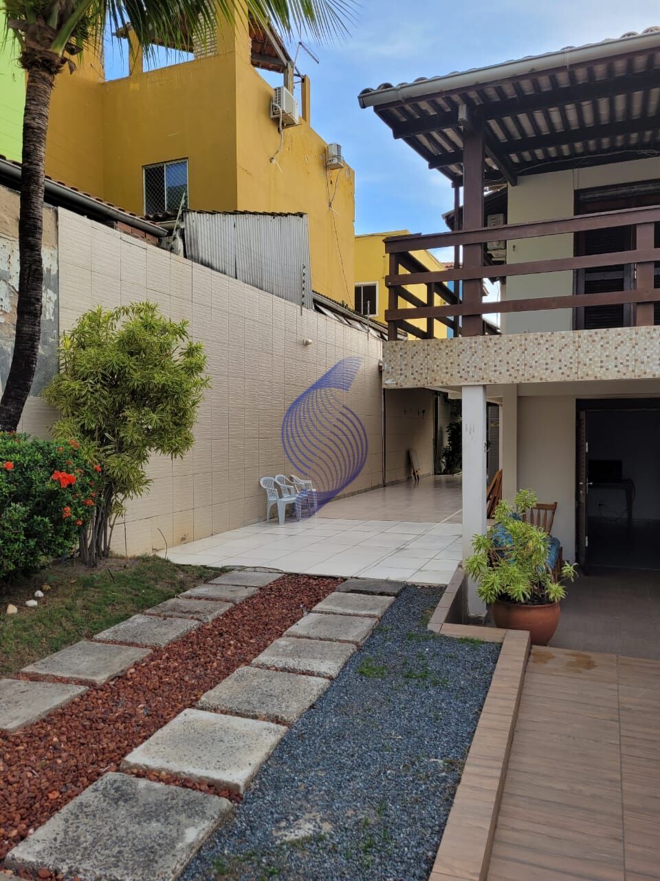 Casa para alugar com 4 quartos, 350m² - Foto 14