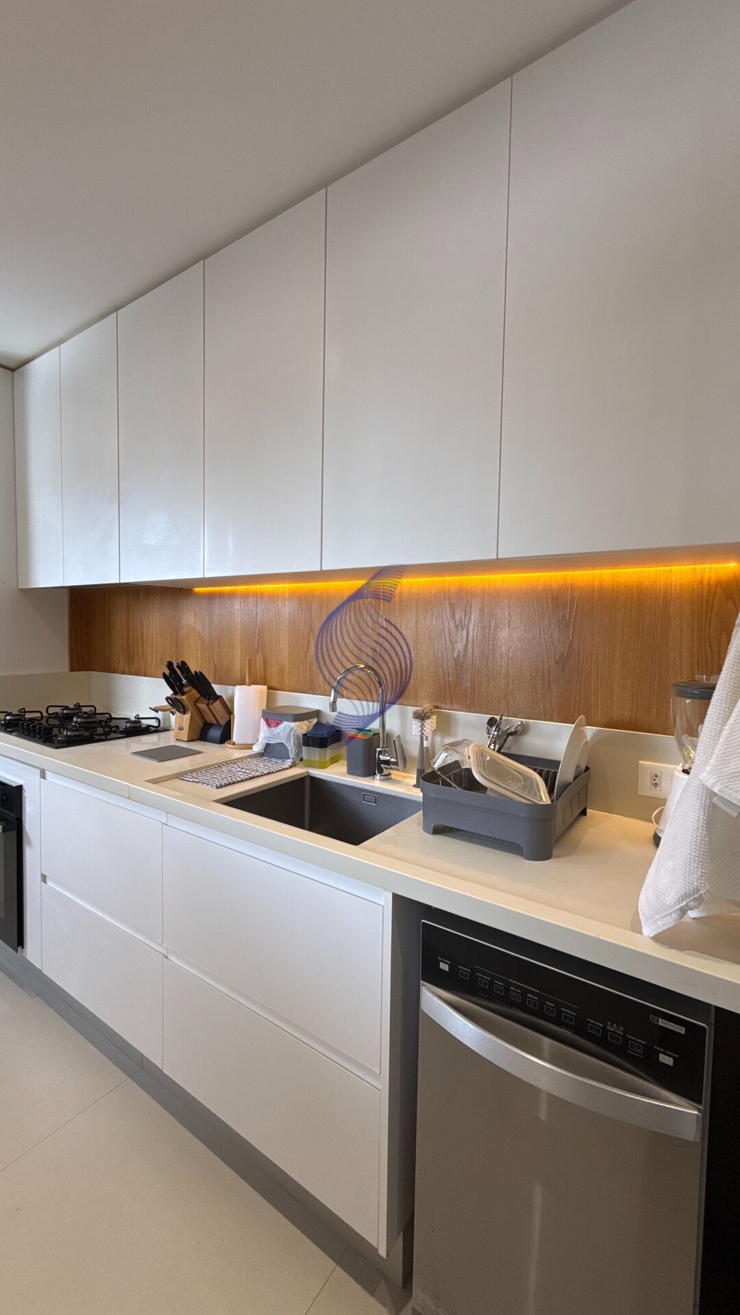 Apartamento à venda com 2 quartos, 130m² - Foto 9