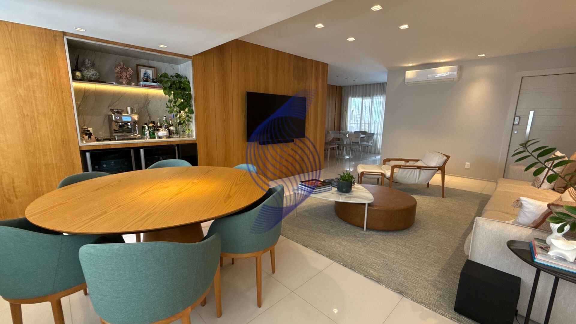 Apartamento à venda com 2 quartos, 130m² - Foto 4