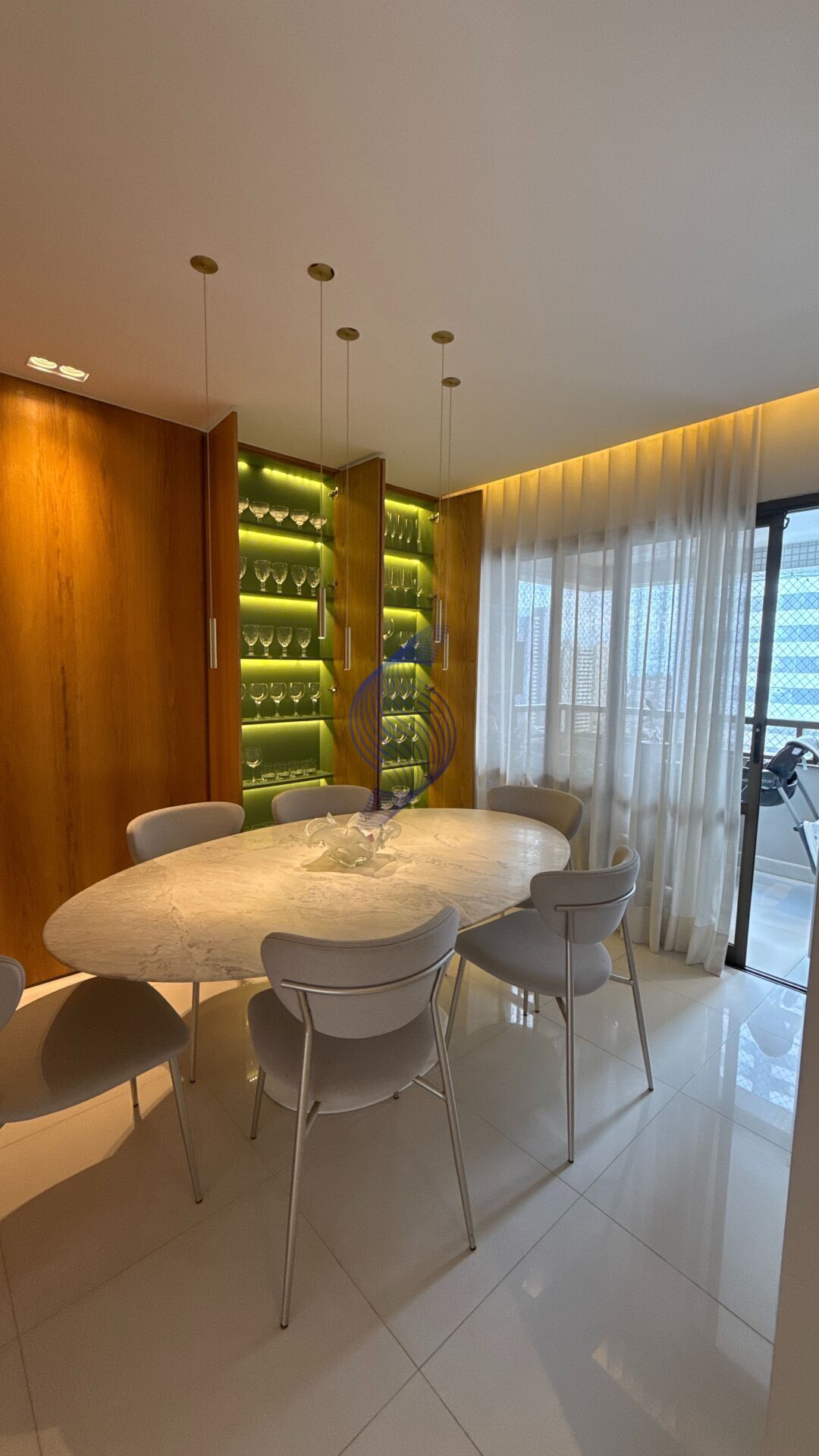 Apartamento à venda com 2 quartos, 130m² - Foto 8