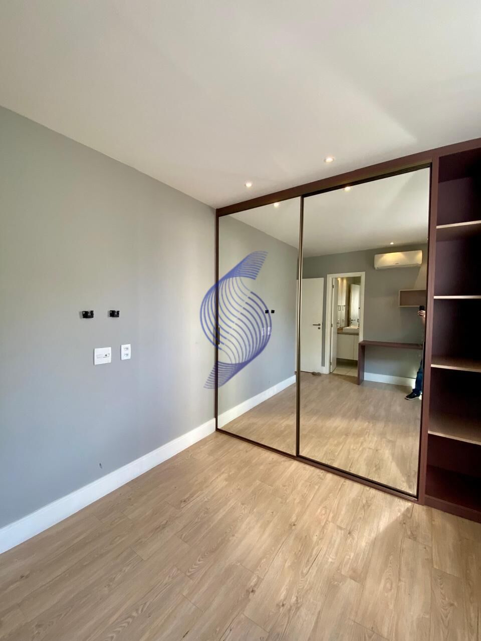 Apartamento à venda com 3 quartos, 165m² - Foto 22