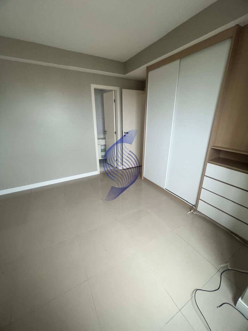 Apartamento à venda com 2 quartos, 80m² - Foto 17