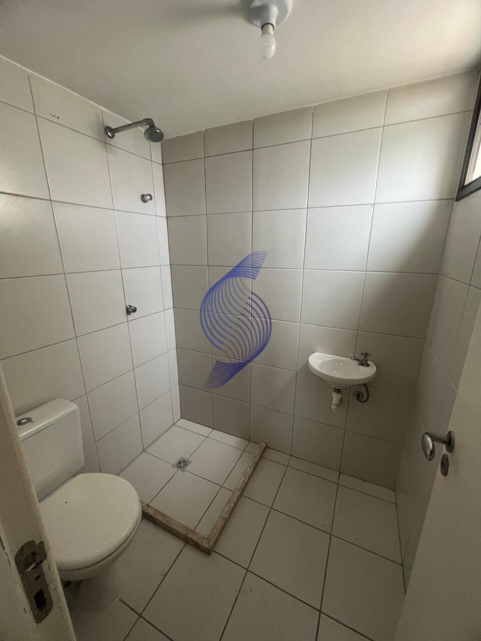 Apartamento à venda com 2 quartos, 80m² - Foto 19