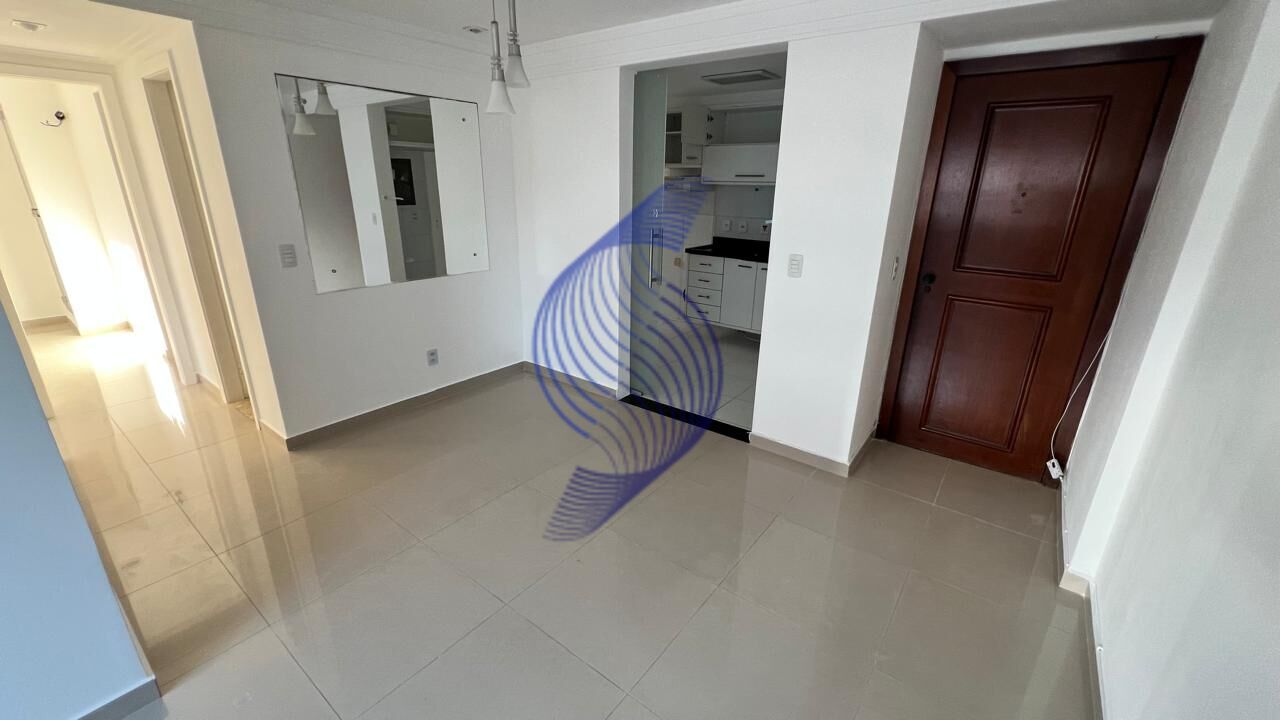 Apartamento à venda com 2 quartos, 74m² - Foto 2