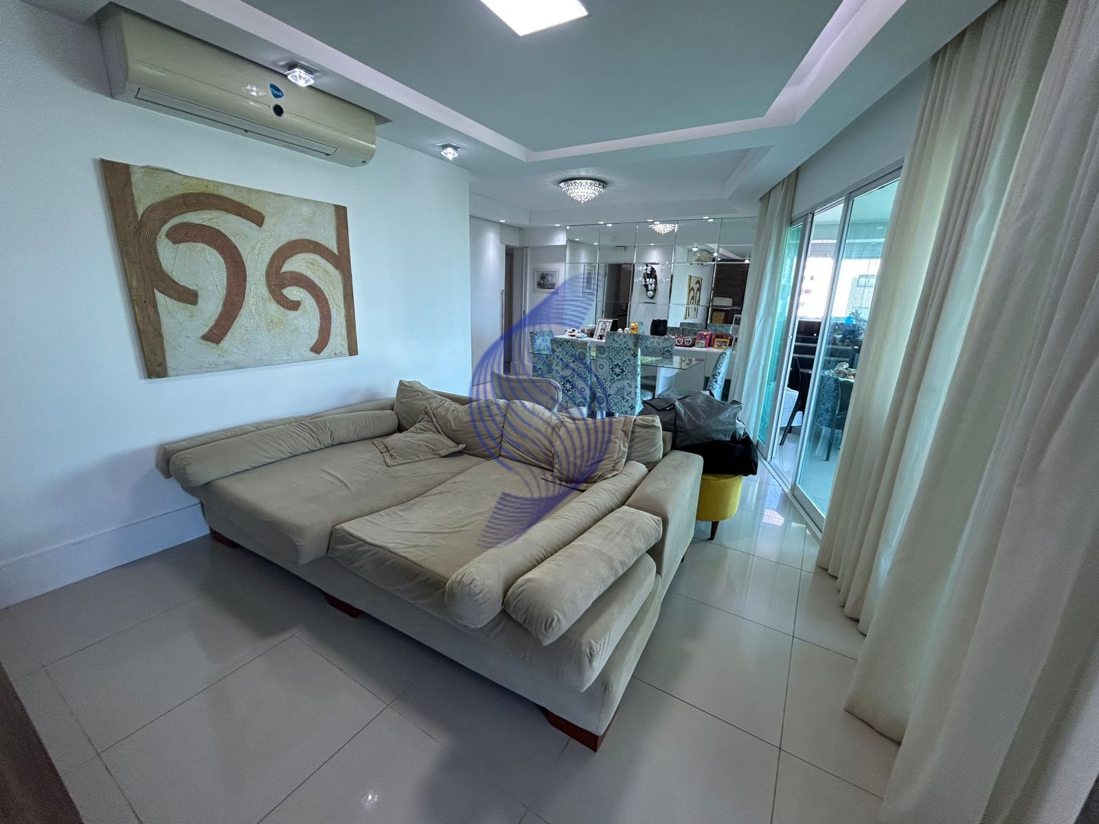 Apartamento à venda com 3 quartos, 130m² - Foto 3