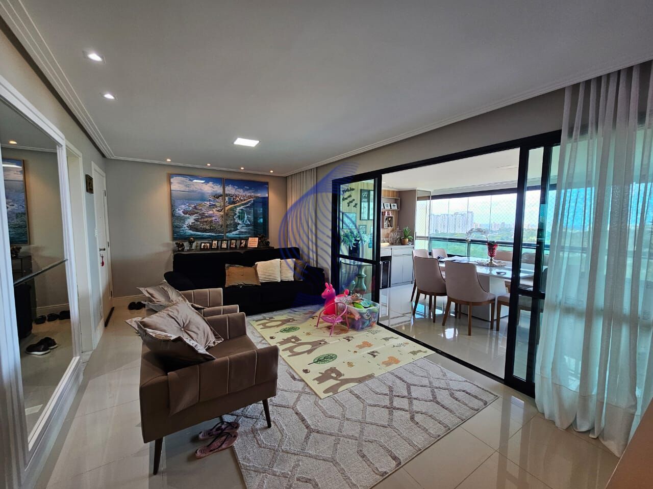 Apartamento à venda com 3 quartos, 113m² - Foto 6
