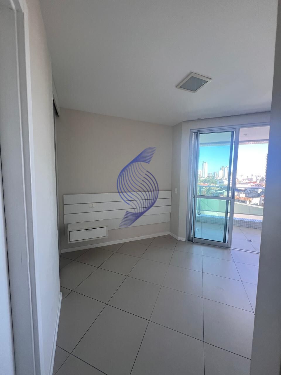 Apartamento à venda com 1 quarto, 42m² - Foto 7