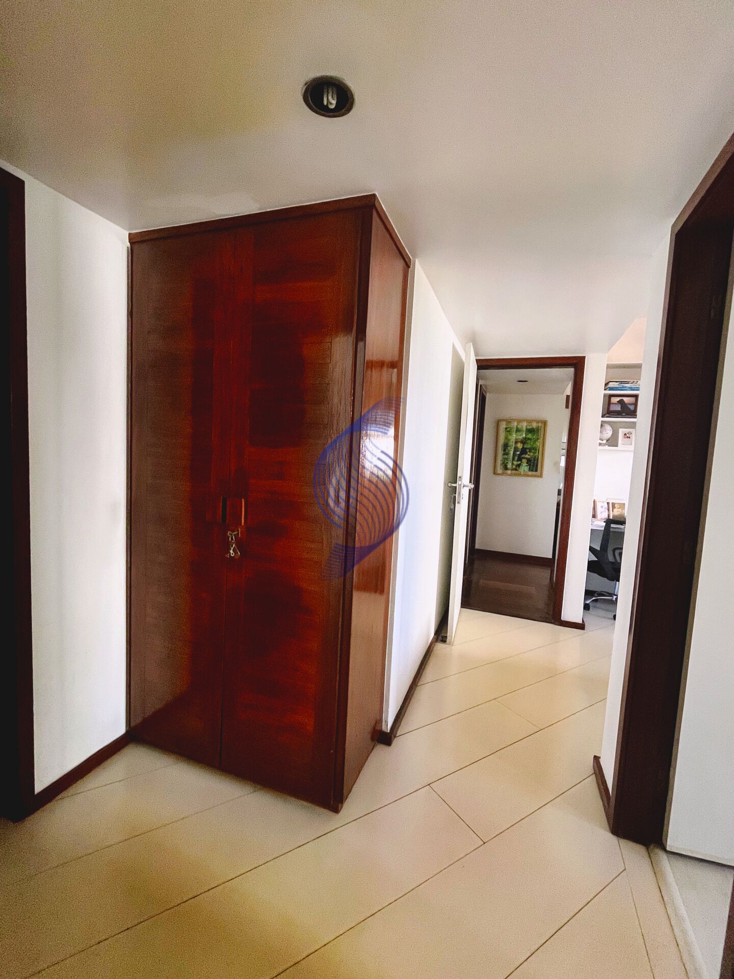 Apartamento à venda com 4 quartos, 200m² - Foto 25