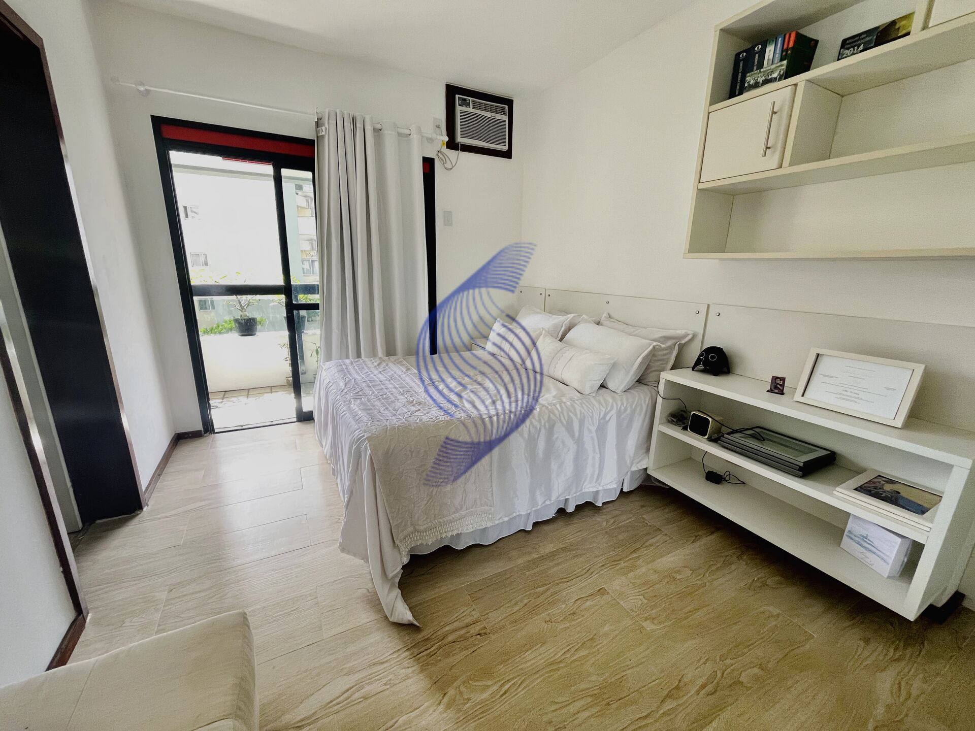 Apartamento à venda com 4 quartos, 200m² - Foto 30
