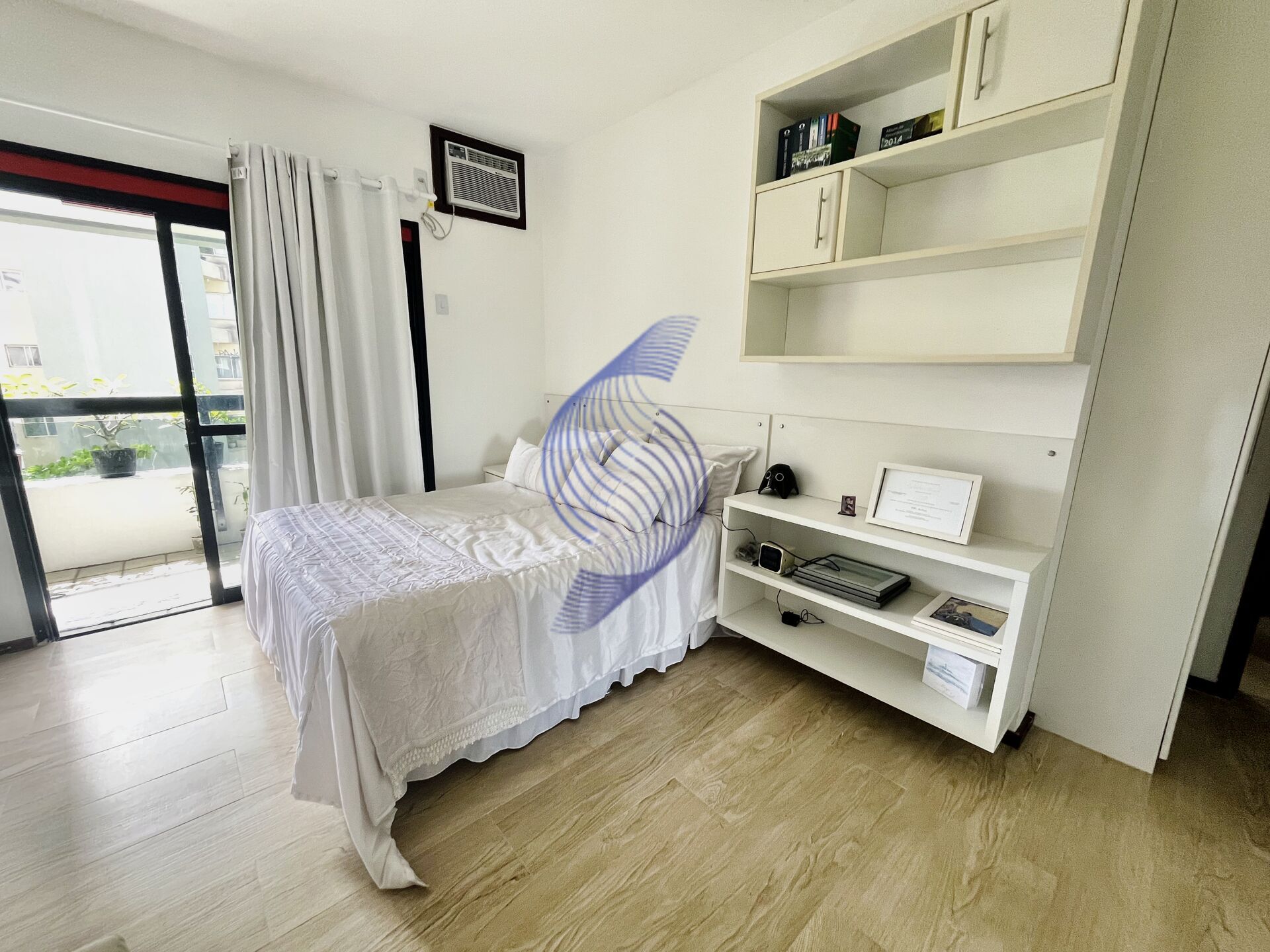 Apartamento à venda com 4 quartos, 200m² - Foto 29