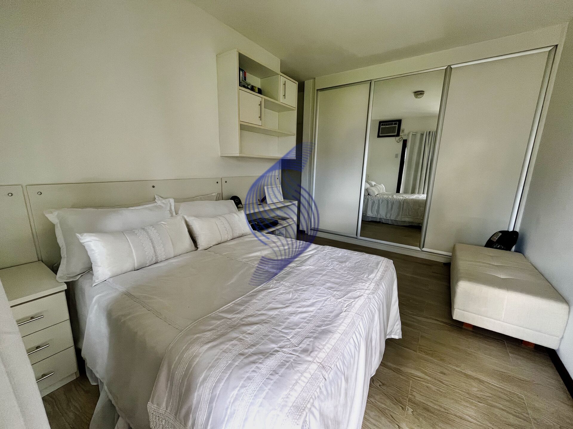 Apartamento à venda com 4 quartos, 200m² - Foto 27