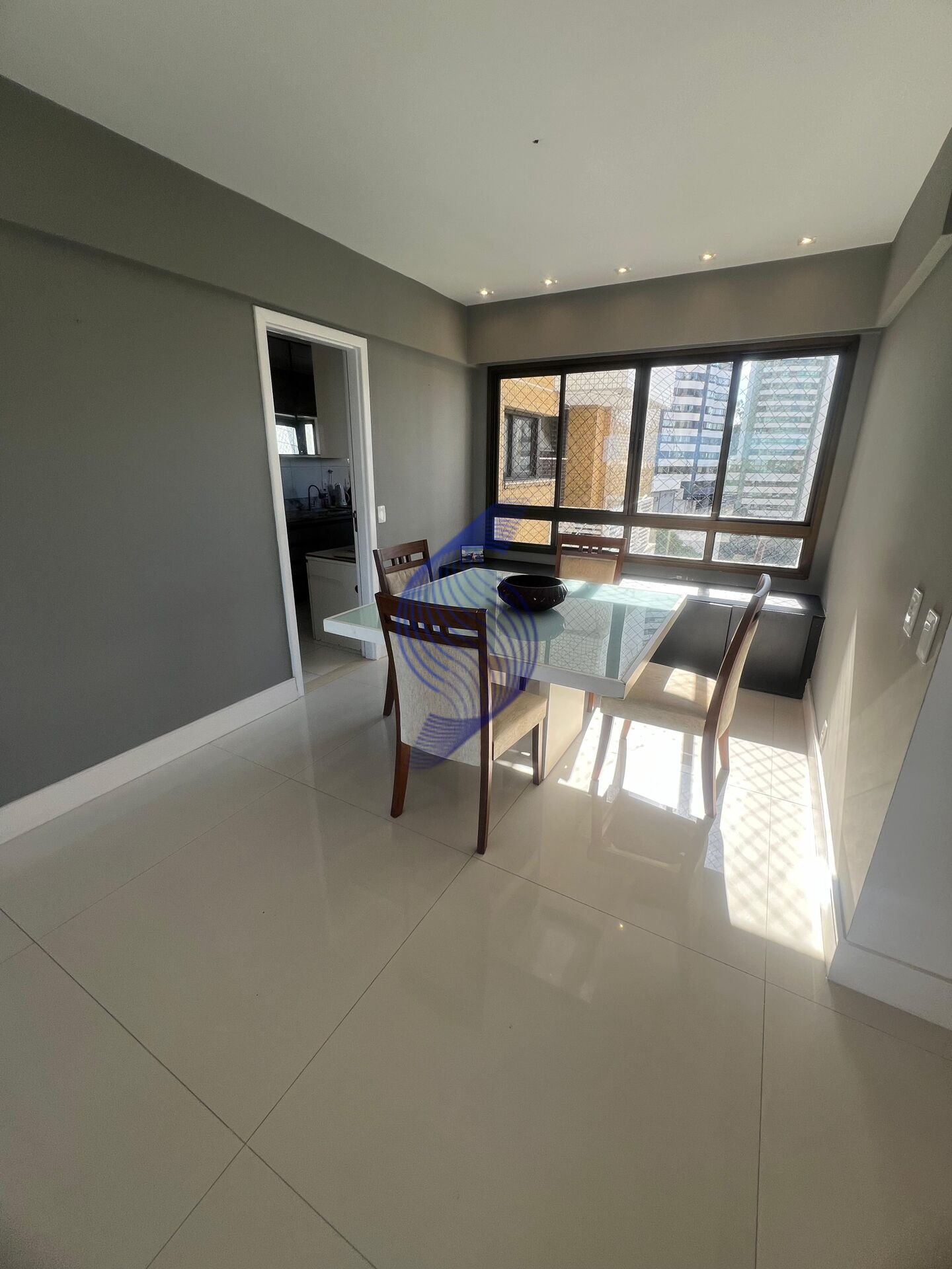 Apartamento à venda com 3 quartos, 171m² - Foto 7