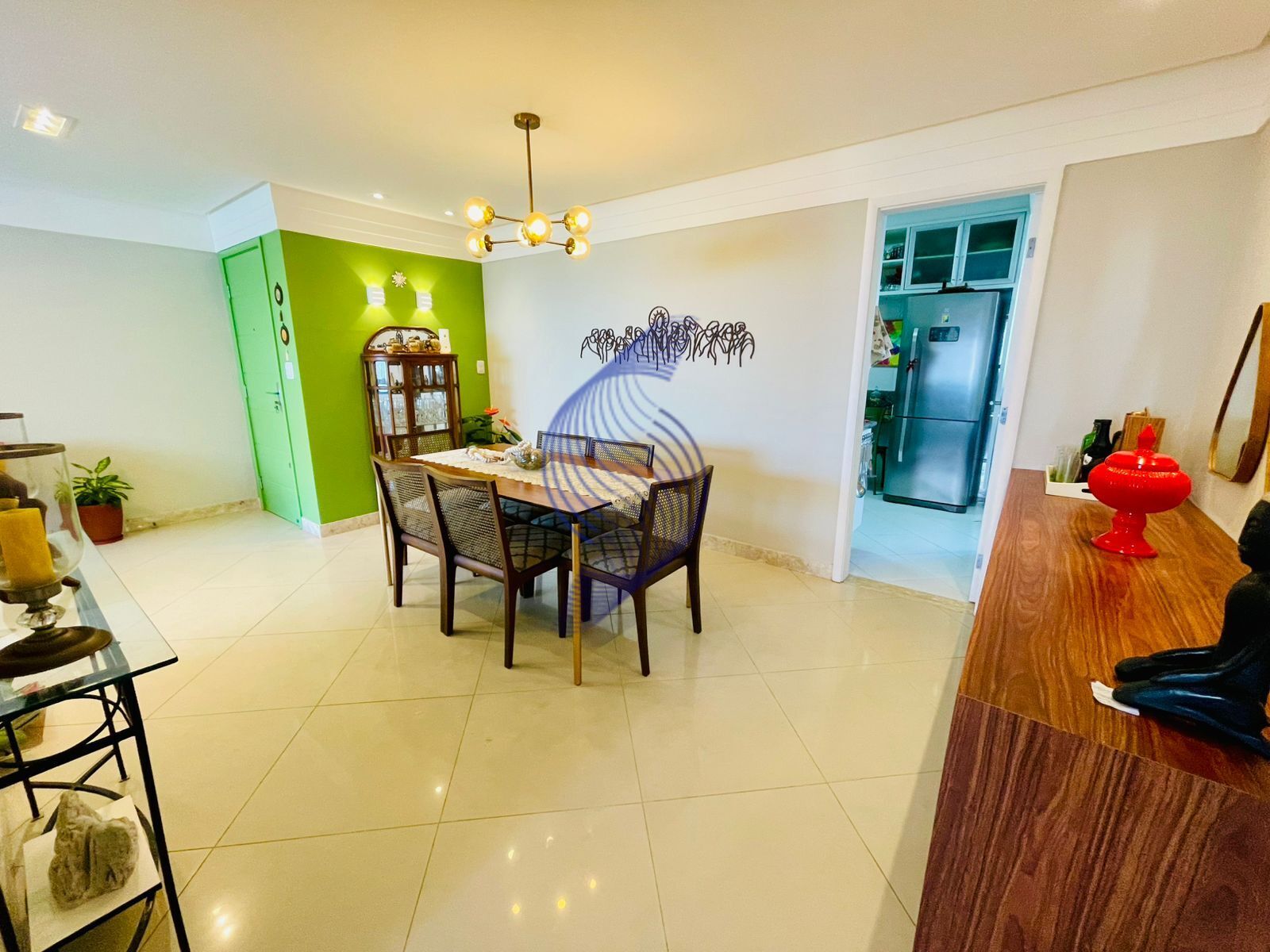 Apartamento à venda com 3 quartos, 108m² - Foto 7