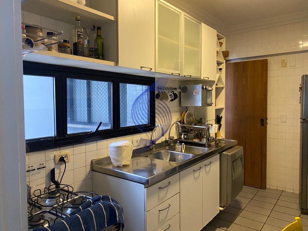 Apartamento à venda com 4 quartos, 146m² - Foto 7