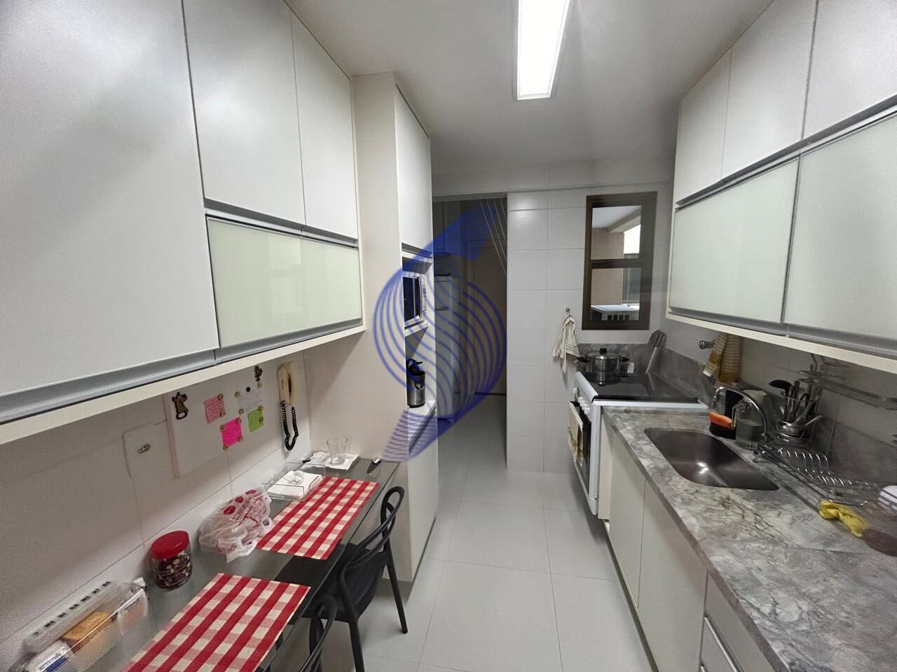 Apartamento à venda com 3 quartos, 130m² - Foto 12