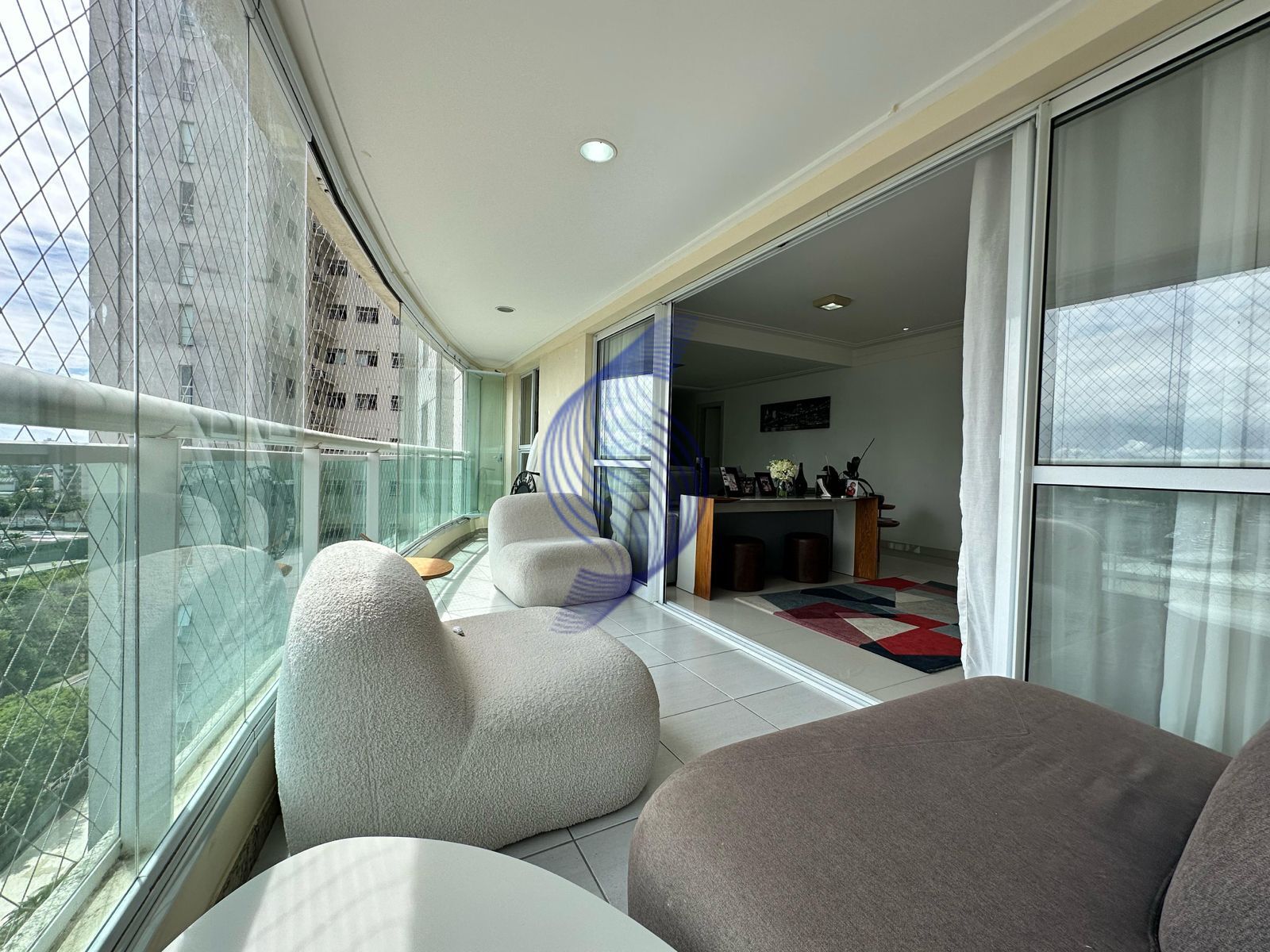 Apartamento, 3 quartos, 143 m² - Foto 2