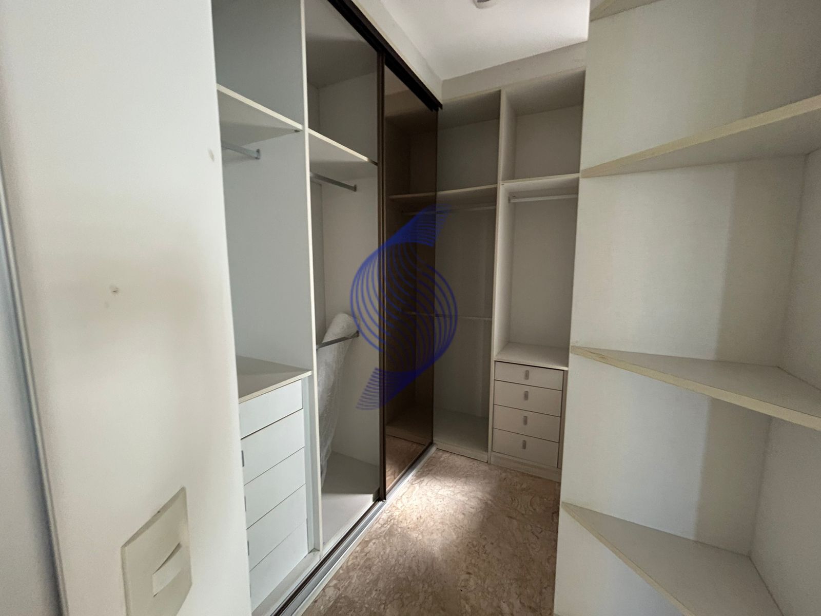 Apartamento à venda com 2 quartos, 130m² - Foto 7