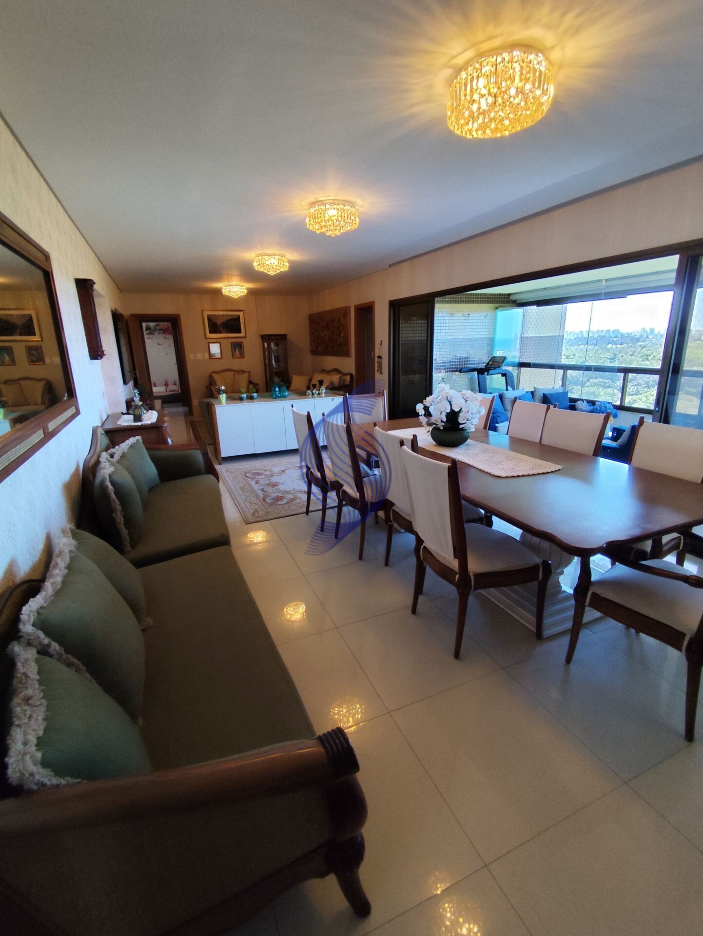 Apartamento à venda com 4 quartos, 276m² - Foto 4