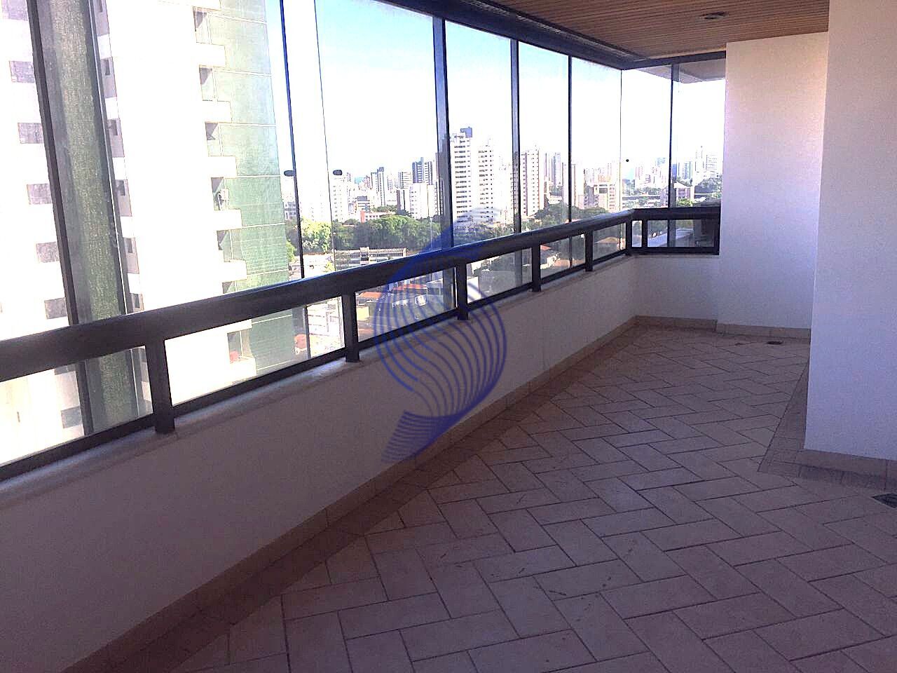 Apartamento à venda com 3 quartos, 166m² - Foto 3