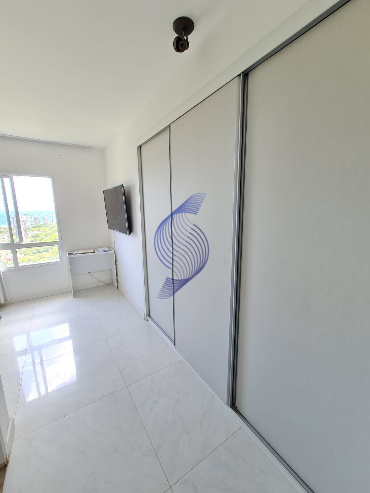 Apartamento à venda com 3 quartos, 110m² - Foto 13