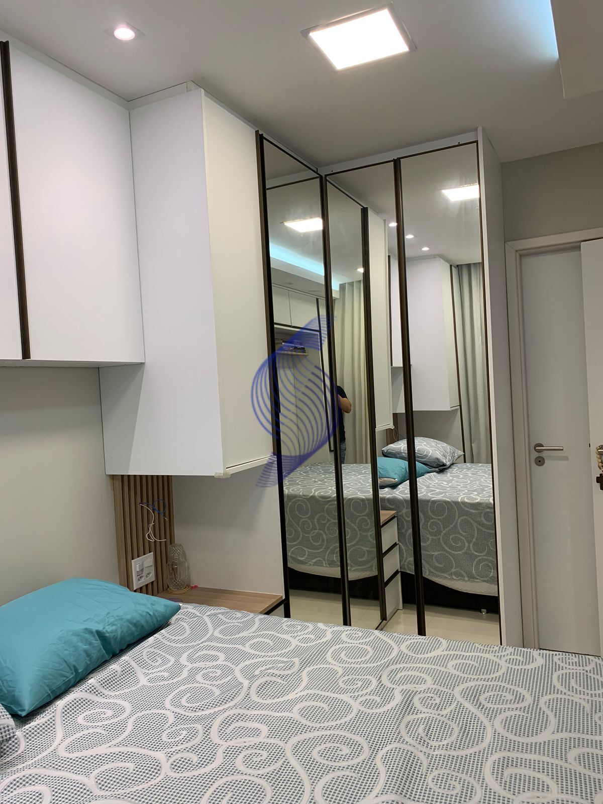 Apartamento à venda com 2 quartos, 54m² - Foto 18