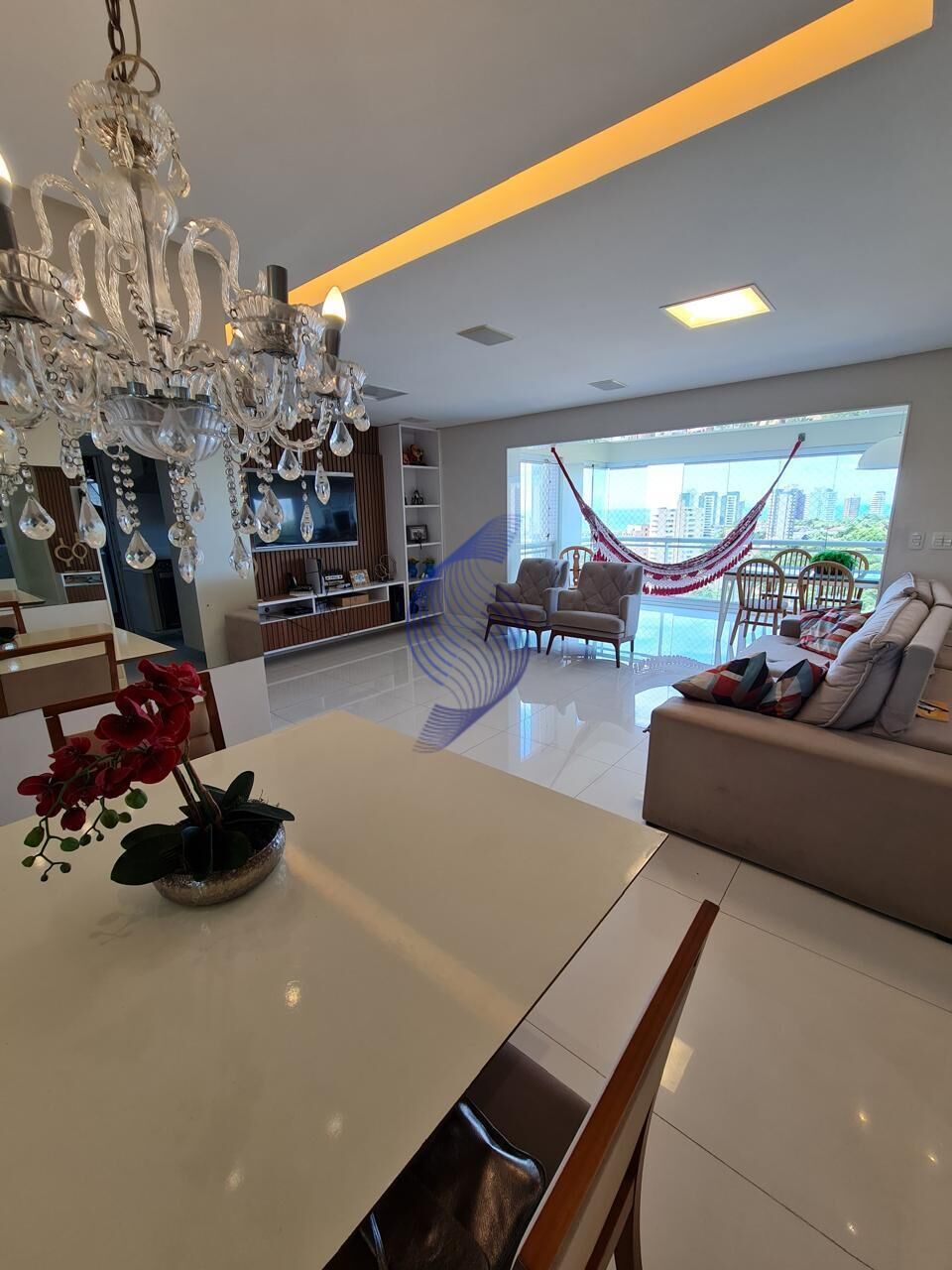 Apartamento à venda com 3 quartos, 130m² - Foto 12