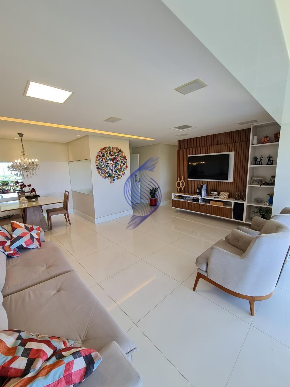 Apartamento à venda com 3 quartos, 130m² - Foto 11