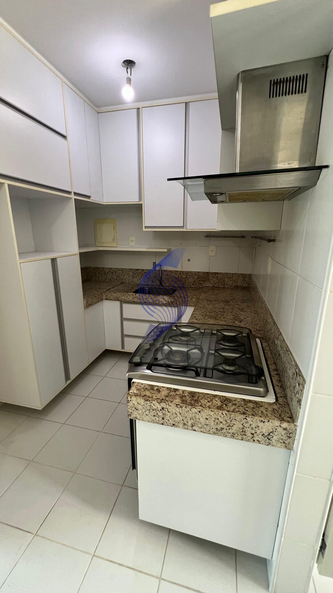 Apartamento à venda com 3 quartos, 106m² - Foto 9