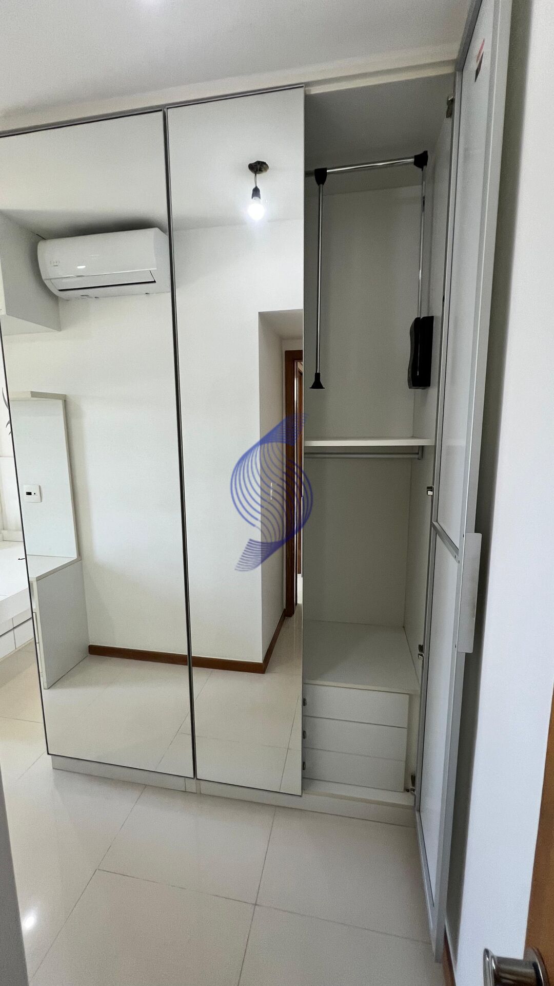 Apartamento à venda com 3 quartos, 106m² - Foto 14