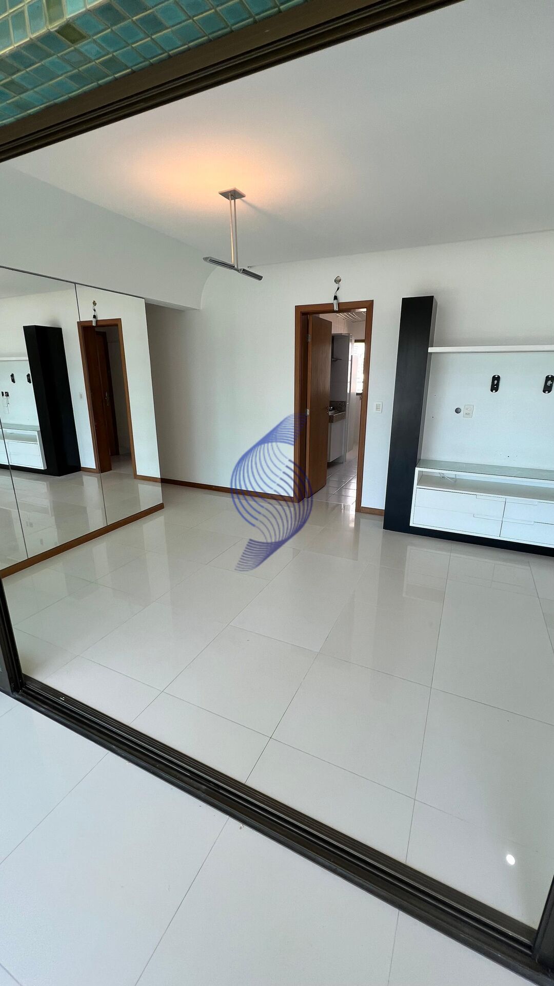 Apartamento à venda com 3 quartos, 106m² - Foto 5