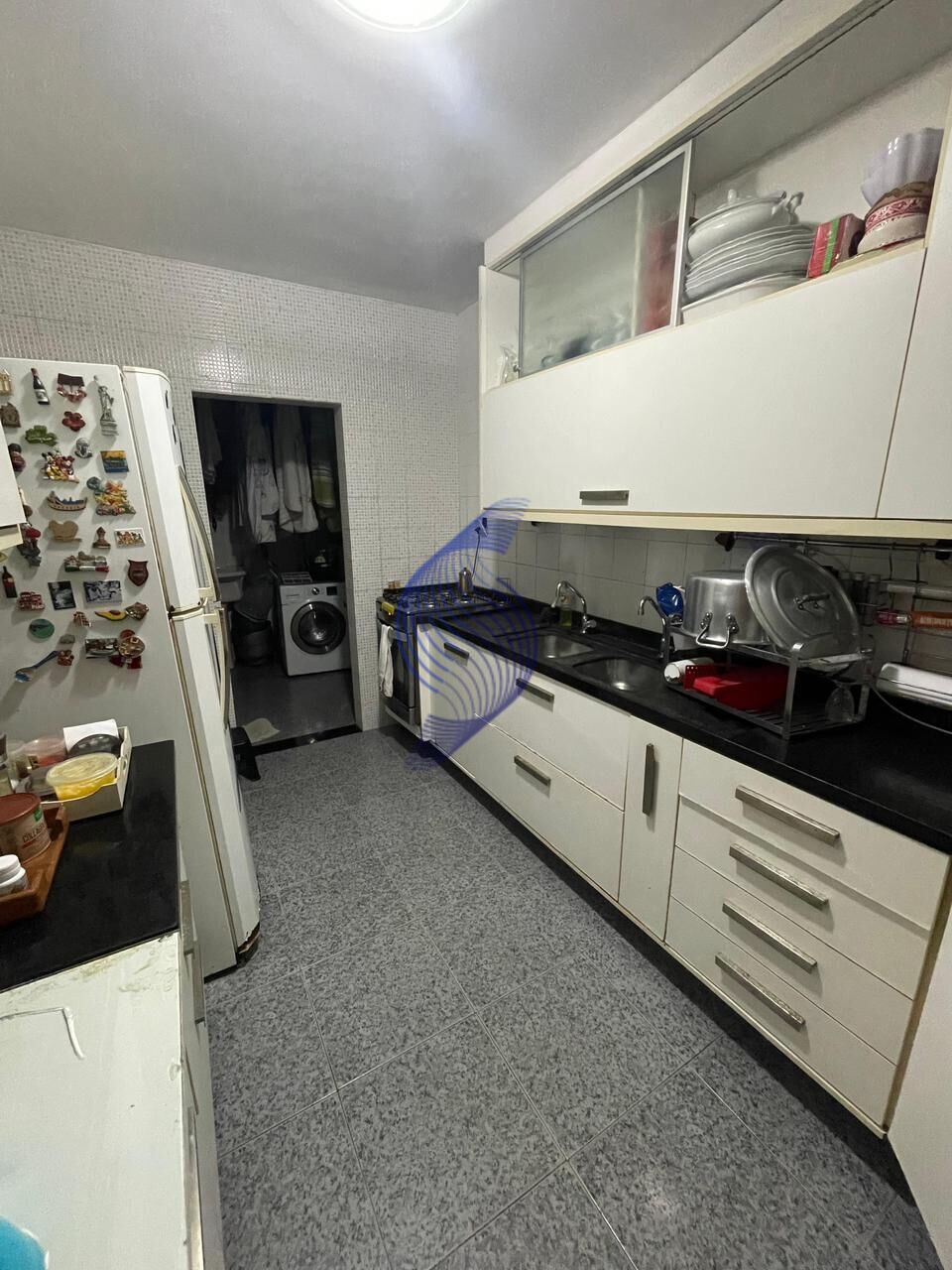 Apartamento à venda com 3 quartos, 150m² - Foto 7